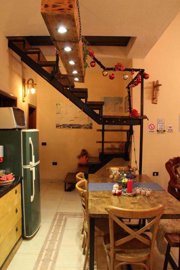 Cozy Big Apartment With Balcony Tirana Kültér fotó