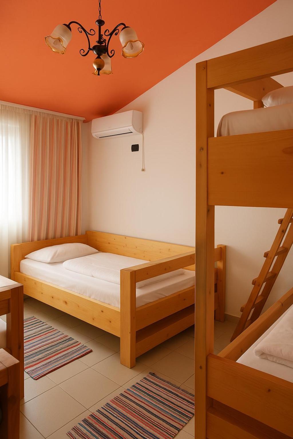 Cozy Big Apartment With Balcony Tirana Kültér fotó